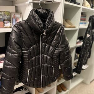 Guess puffer coat, size small, black, excellent used condition